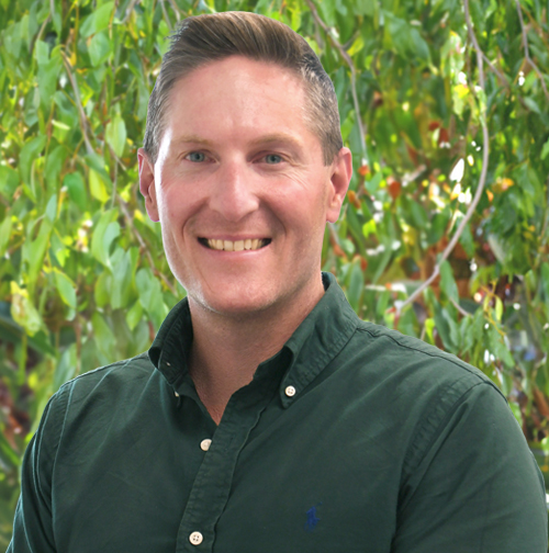 Headshot of Jonathan Devaus