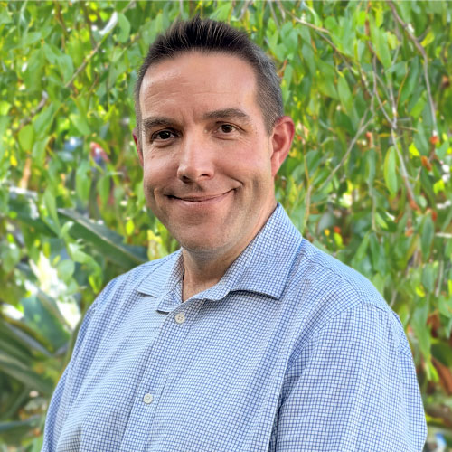 Headshot of Dr Ben Pearson
